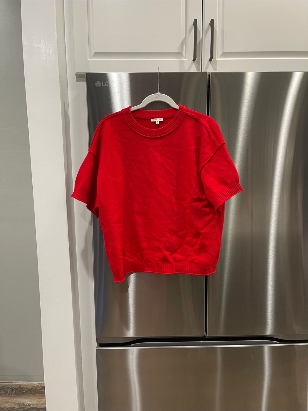 JODIFL Bright Red Short Sleeve Knit Pullover